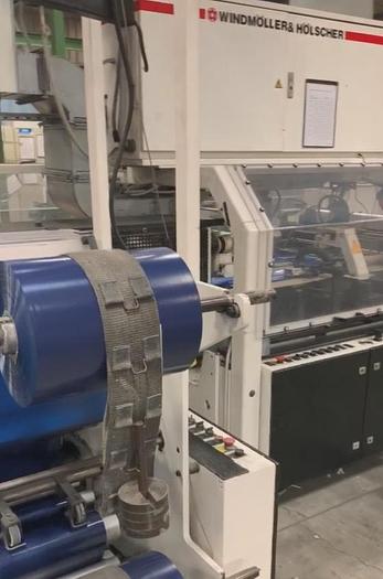 Used W&H POLYREX SF 3708 - Welding film bag machine (LOOP HANDLES - STT – Punch)