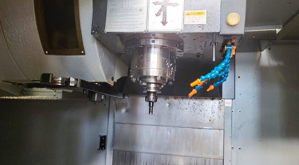 Used Accuway UM-85 - Vertical Machining Center - 2006