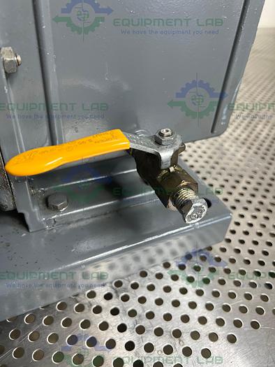 Used Welch 1402 DuoSeal Belt-Driven Rotary Vane Vacuum Pump 115/230V