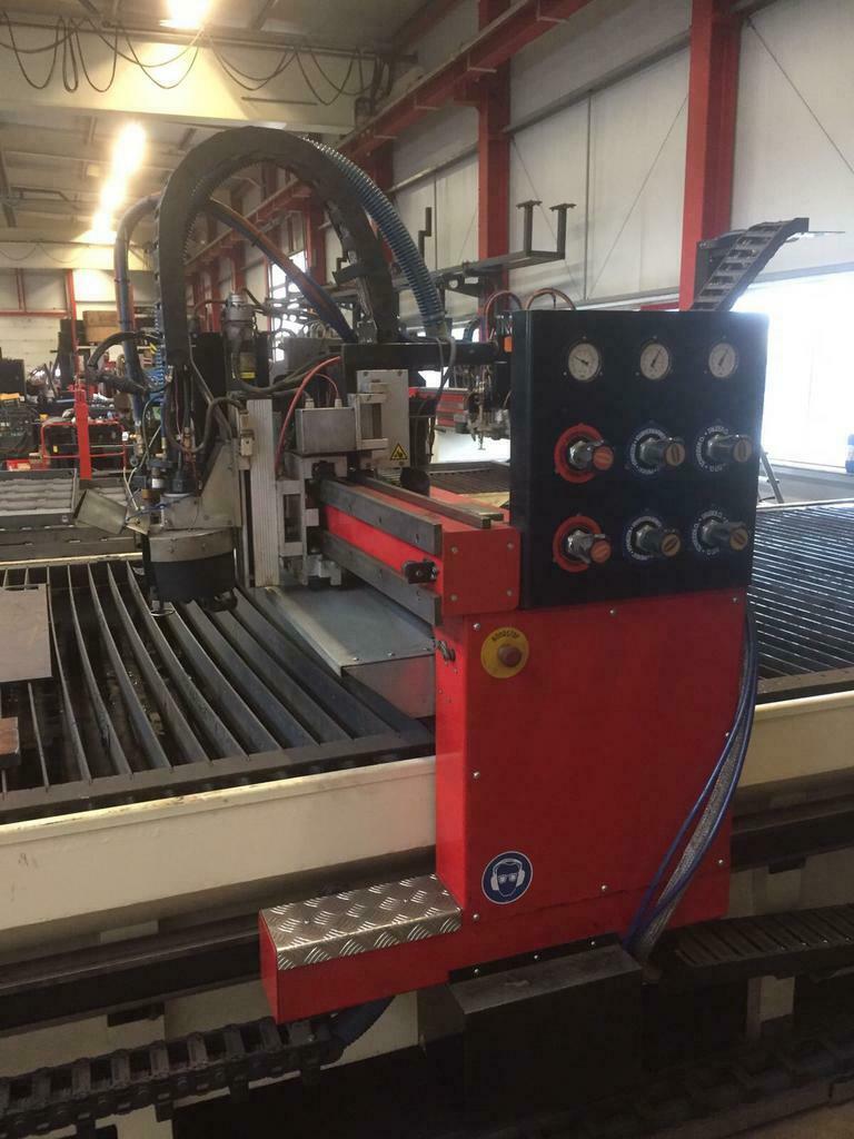 Usado STAKO Novum / Hypertherm