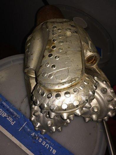 Used 6-1/2" Tri-Cone Bit - Medium-Soft Formation - Sealed Bearing