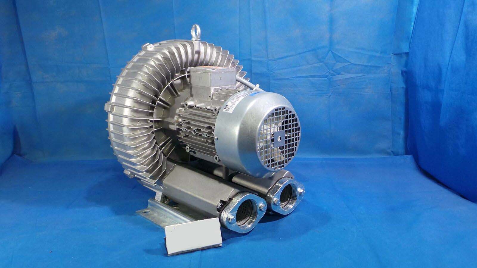 Used BUSCH SB0310D0H0UGXX Motor, SB0310D0H0UGXX / Motor Blower / 3~Motor IP55 / 50~60Hz /200~240V / 2,2kW
