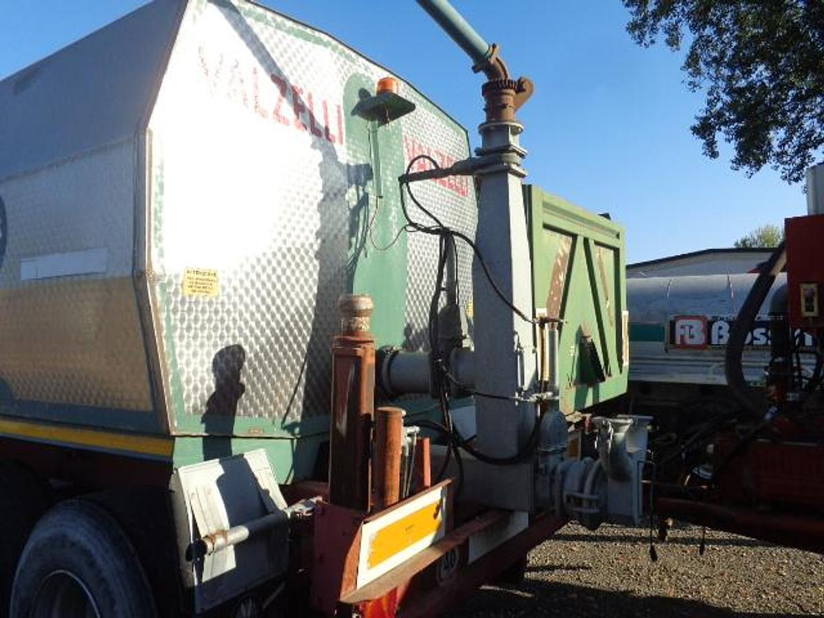 Usato BOTTE VALZELLI 20 MT QUADRA