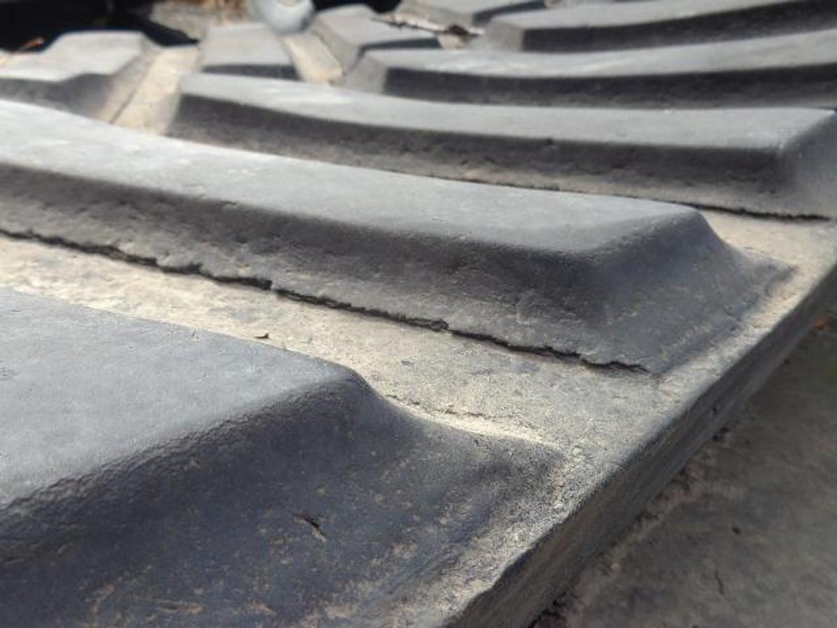 Usato CINGOLI IN GOMMA