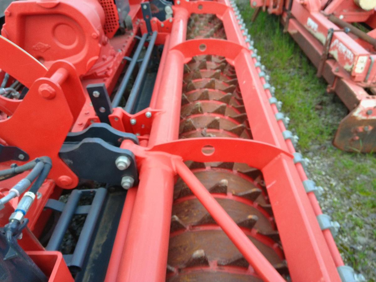 Usato ERPICE ROTANTE KUHN HR 6040
