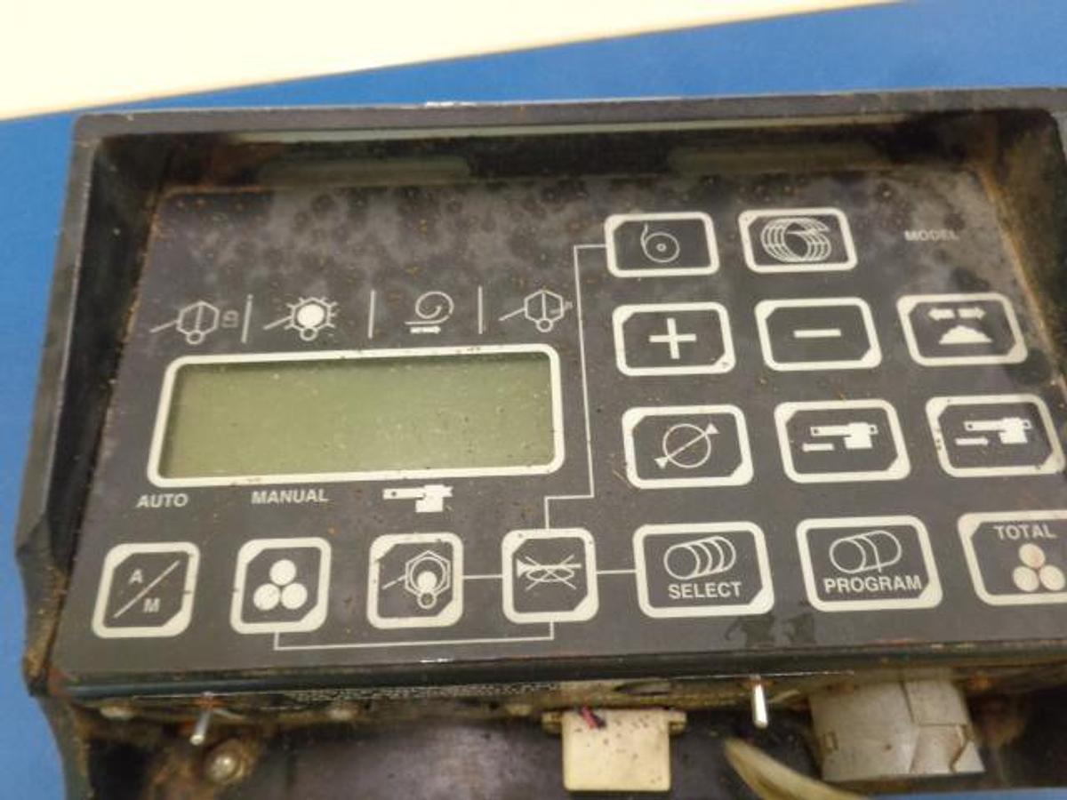 Usato ROTOPRESSA NEW HOLLAND 5880