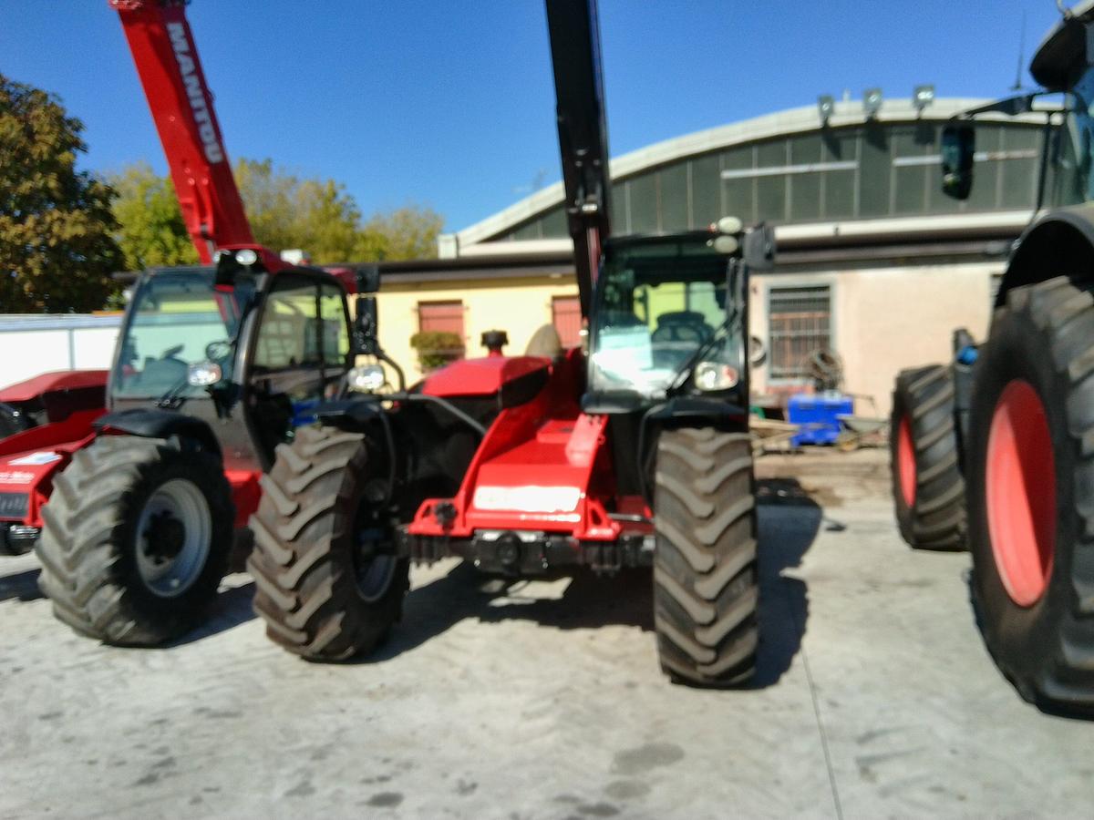 Usato SOLLEVATORE TELESCOPICO MANITOU 940 - ELITE