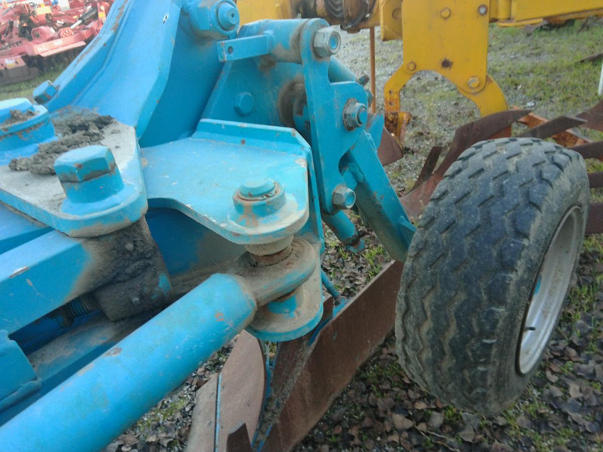 Usato ARATRO ANNOVI BIVOMERE