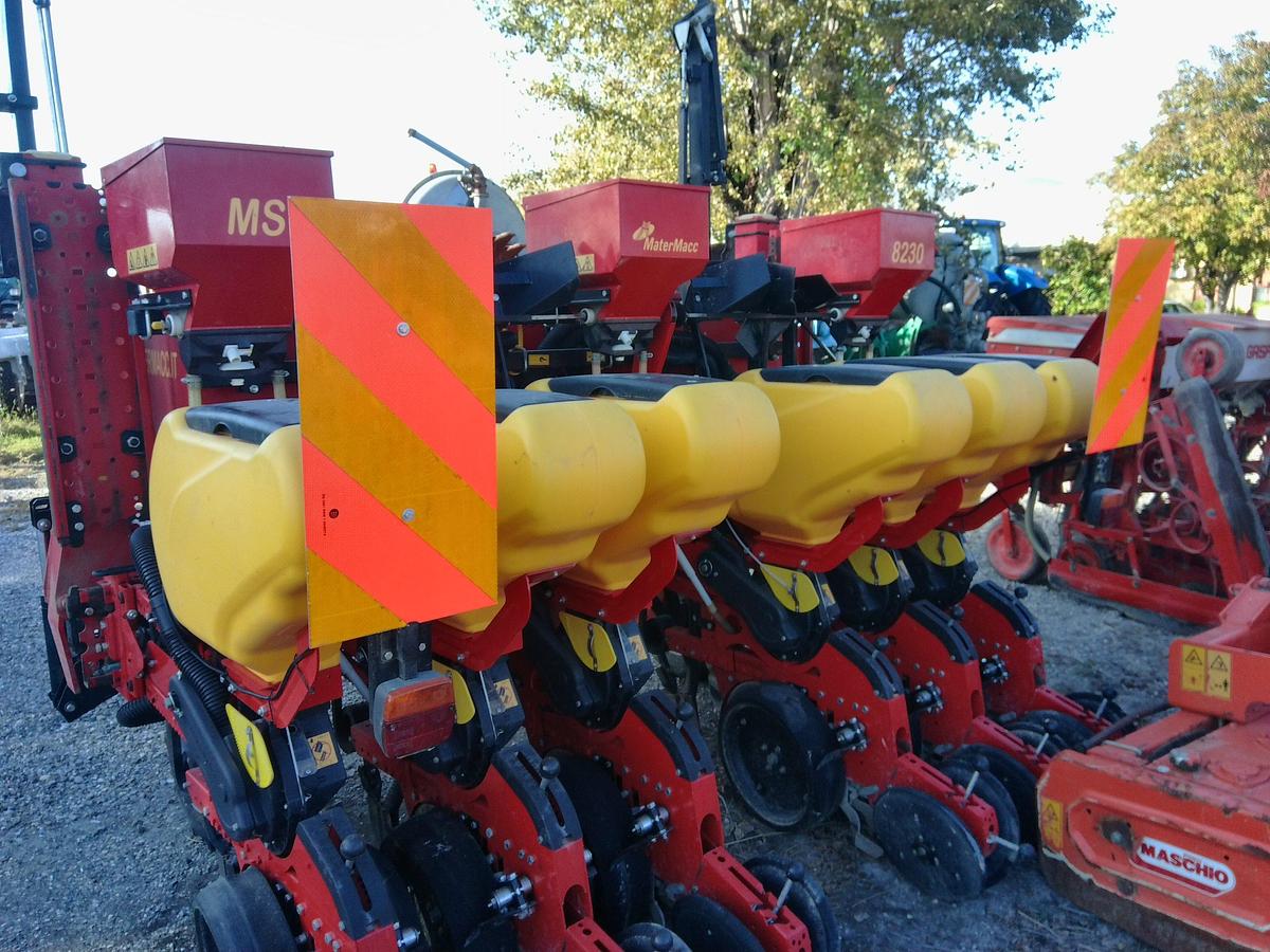 Usato SEMINATRICE MATERMAC 8230