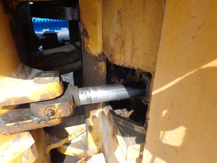 Usato PALA SEMOVENTE