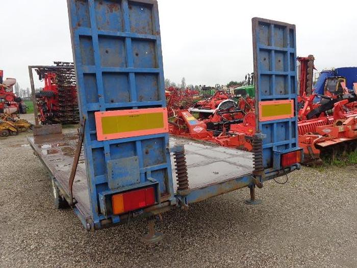 Usato RIMORCHIO A PIANALE MARCA DOTTI