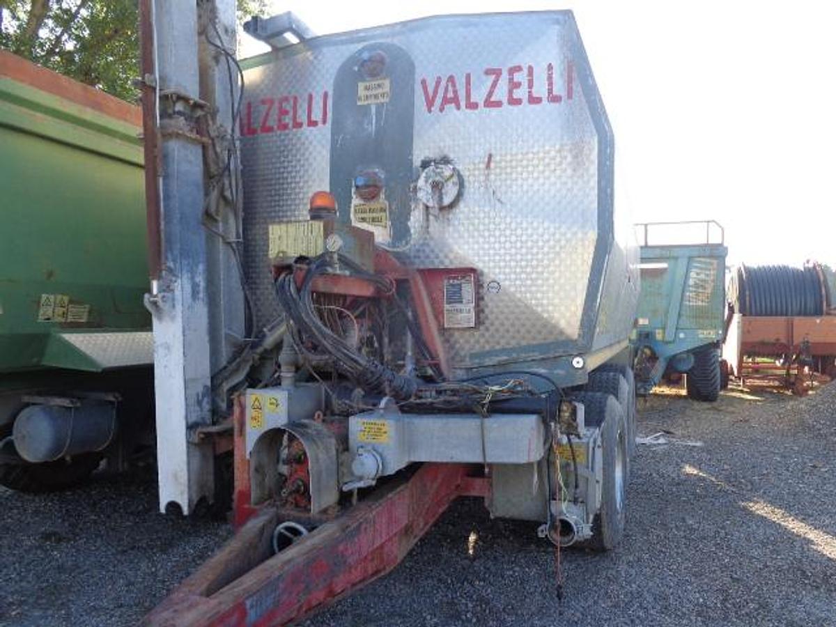 Usato BOTTE VALZELLI 20 MT QUADRA