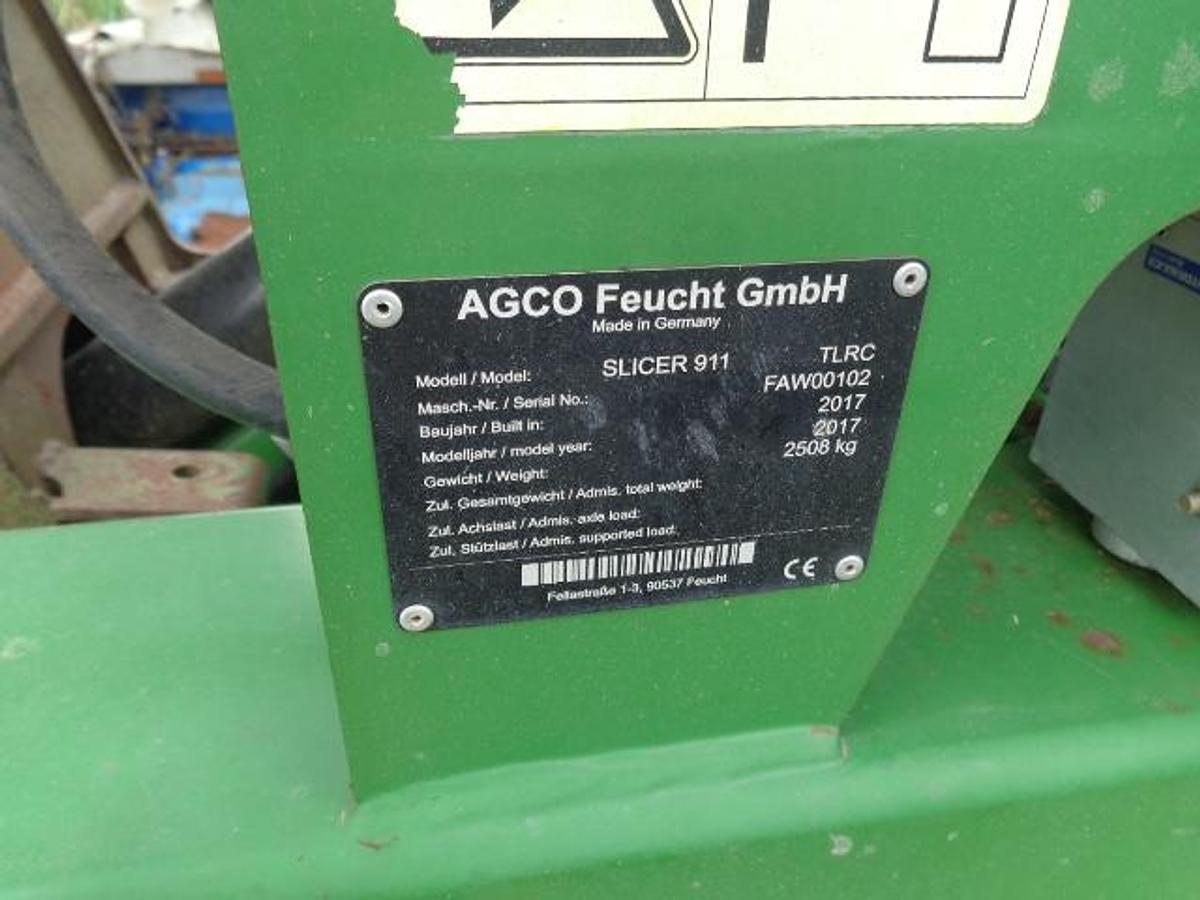 Usato FALCIACONDIZIONATRICE FENDT POSTERIORE DOPPIA SLICER 911