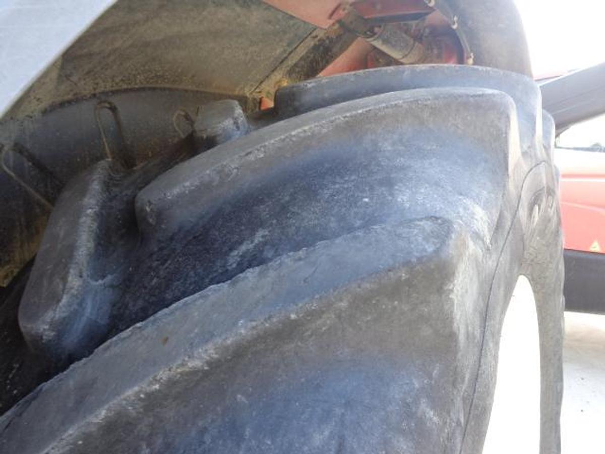 Usato TRATTORE NEW HOLLAND M 135