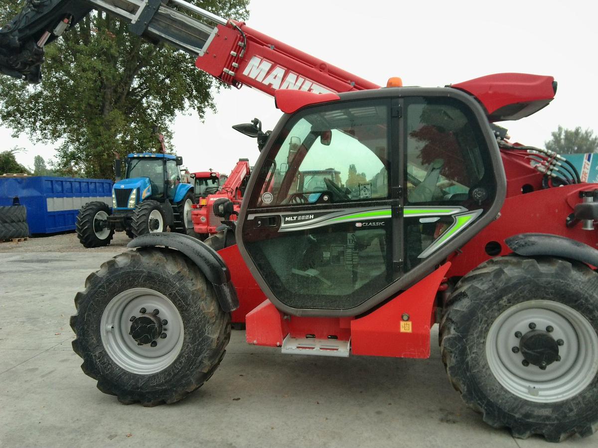 Usato SOLLEVATORE TELESCOPICO MANITOU MLT 935- trattativa Diegoli
