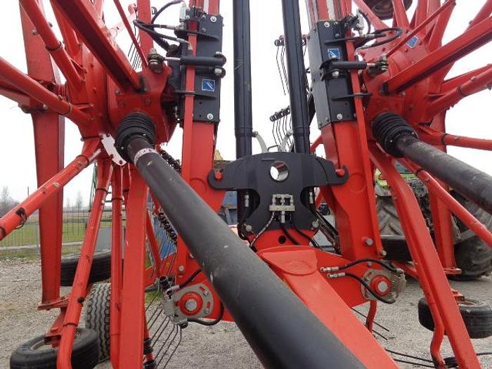 Usato 2015 KUHN GA 9531