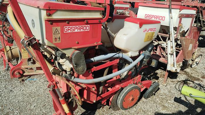 Usato SEMINATRICE MASCHIO 6 FILE