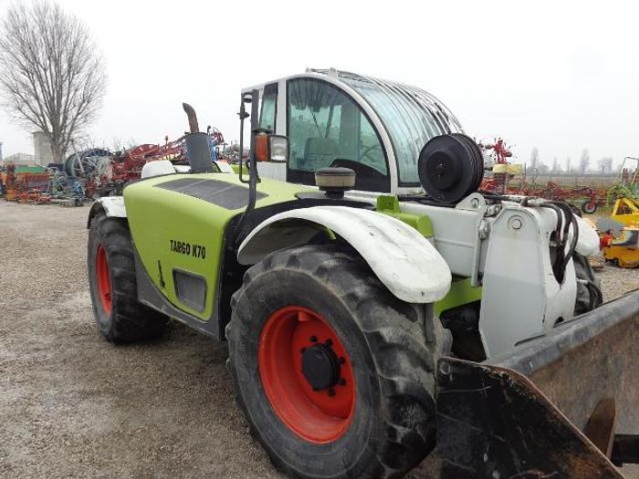 Usato SOLLEVATORE TELESCOPICO CLAAS TARGO 70 