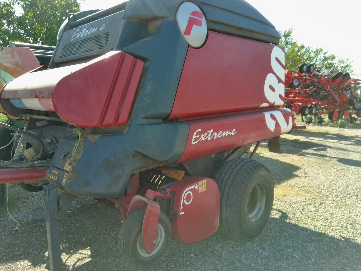 Usato ROTOPRESSA FERABOLI EXTREME 280 HTI