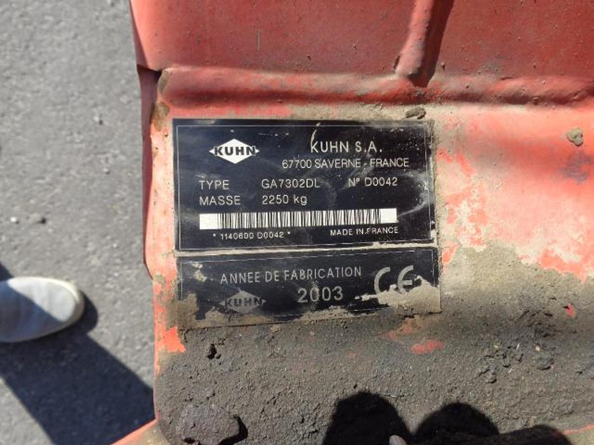 Usato RANGHINATORE KUHN GA 7302 DL