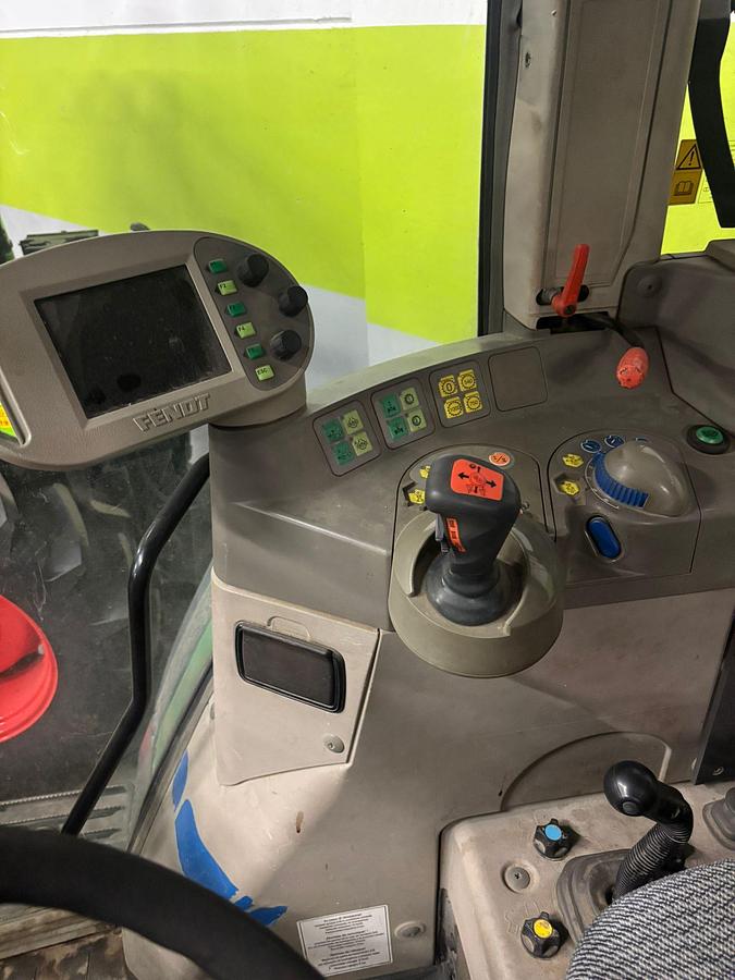 Usato TRATTORE FENDT MOD. 411