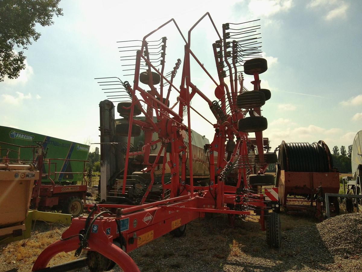 Usato RANGHINATORE KUHN MOD. GA 7501