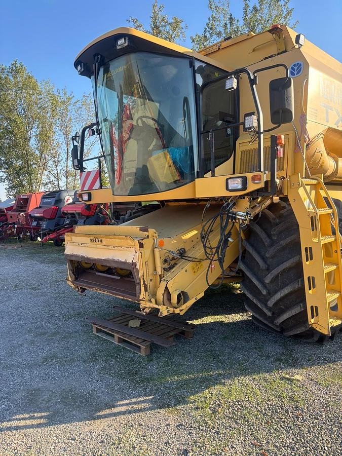 Usato MIETITREBBIA NEW HOLLAND TX68
