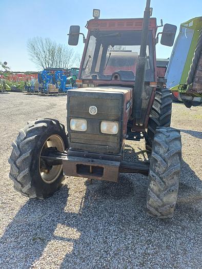 Usato TRATTORE NEW HOLLAND 70-66 S
