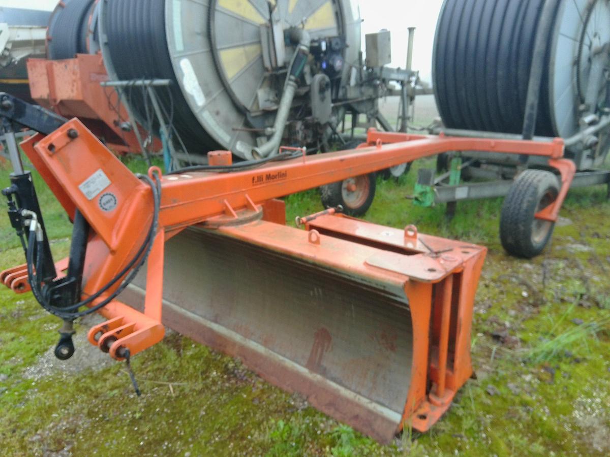 Usato LAMA LIVELLATRICE TRAINATA PIEGHEVOLE