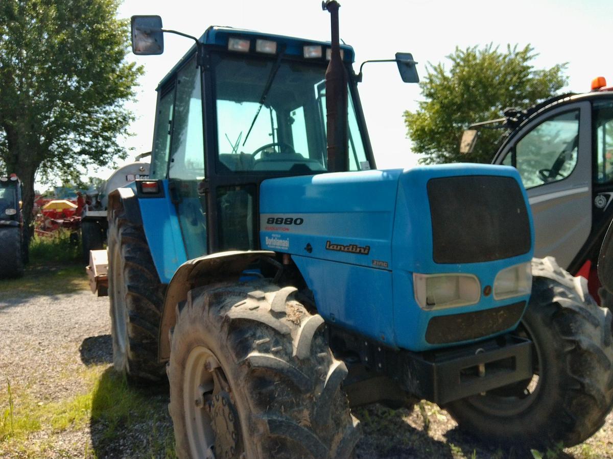 Usato TRATTORE LANDINI 8880 DT