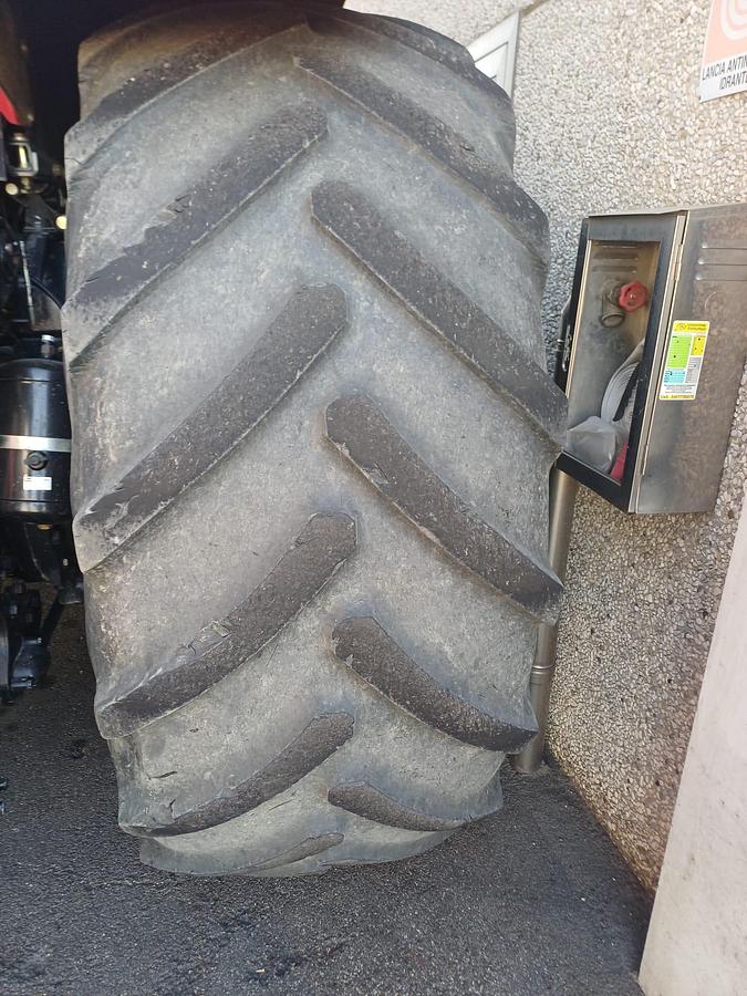 Usato TRATTORE CASE MAGNUM 370