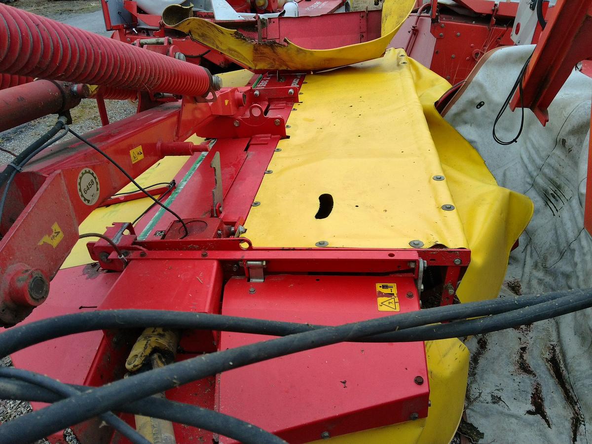 Usato FALCIACONDIZIONATRICE POTTINGER 265