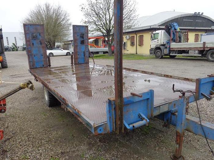 Usato RIMORCHIO A PIANALE MARCA DOTTI