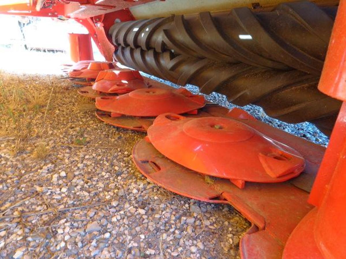 Usato FALCIACONDIZIONATRICE POTTINGER ALPHA MOTION - SEMINUOVA -