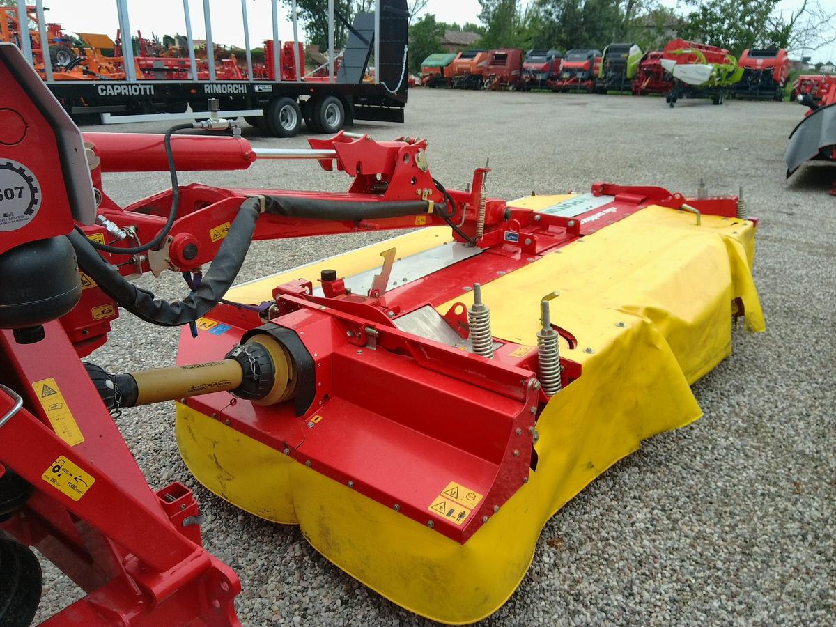 Usato FALCIACONDIZIONATRICE DOPPIA POSTERIORE POTTINGER MT 8