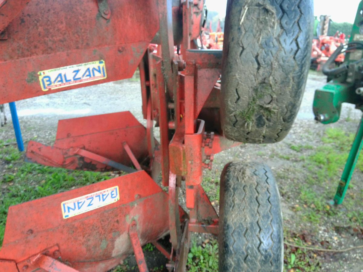 Usato ARATRO BALZANI BIVOMERE