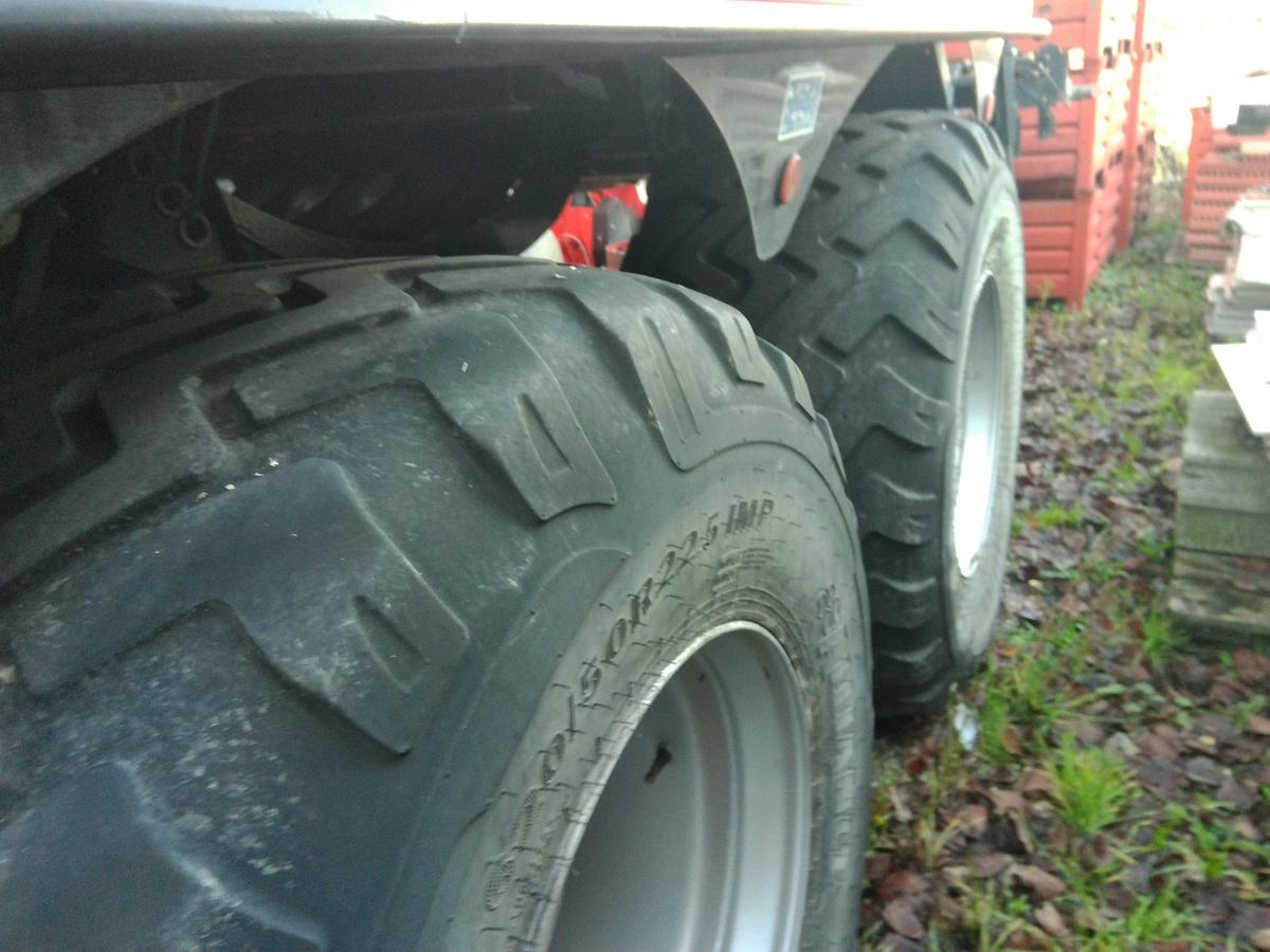 Usato BIG BALLER KUHN 1290 ID