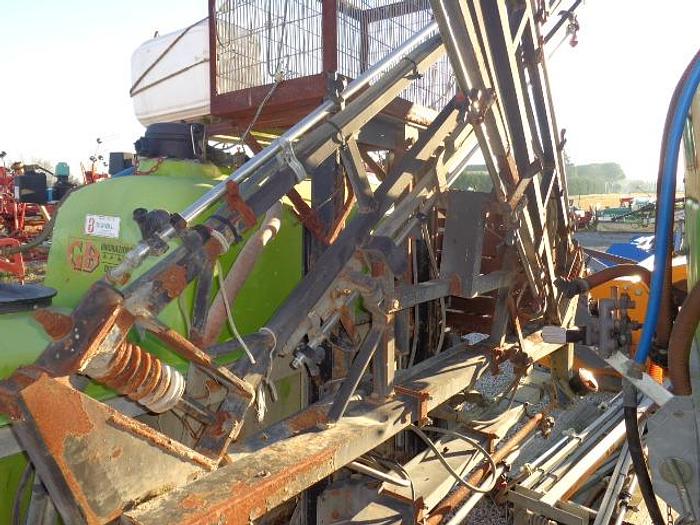 Usato IRRORATORE DISERBO