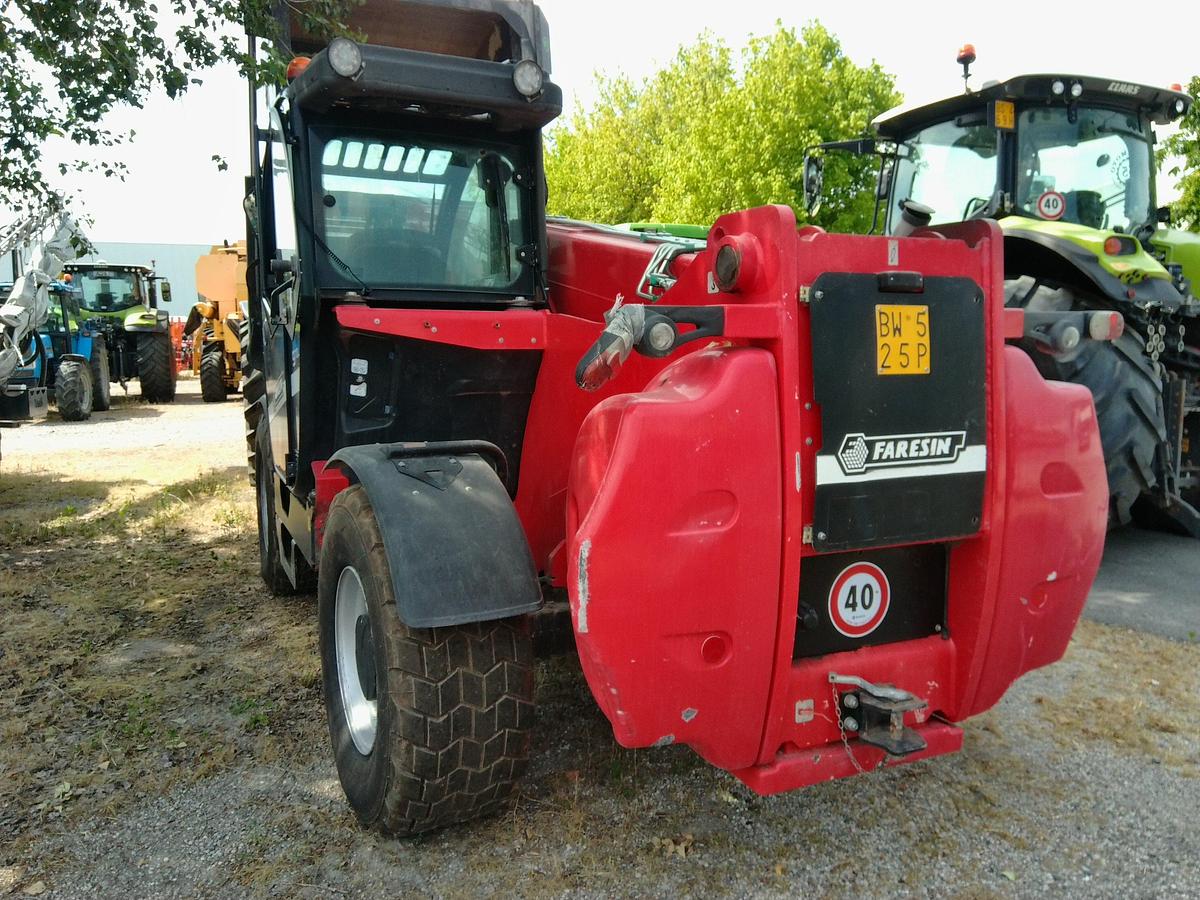 Usato SOLLEVATORE TELESCOPICO FARESIN MOD. 9.70