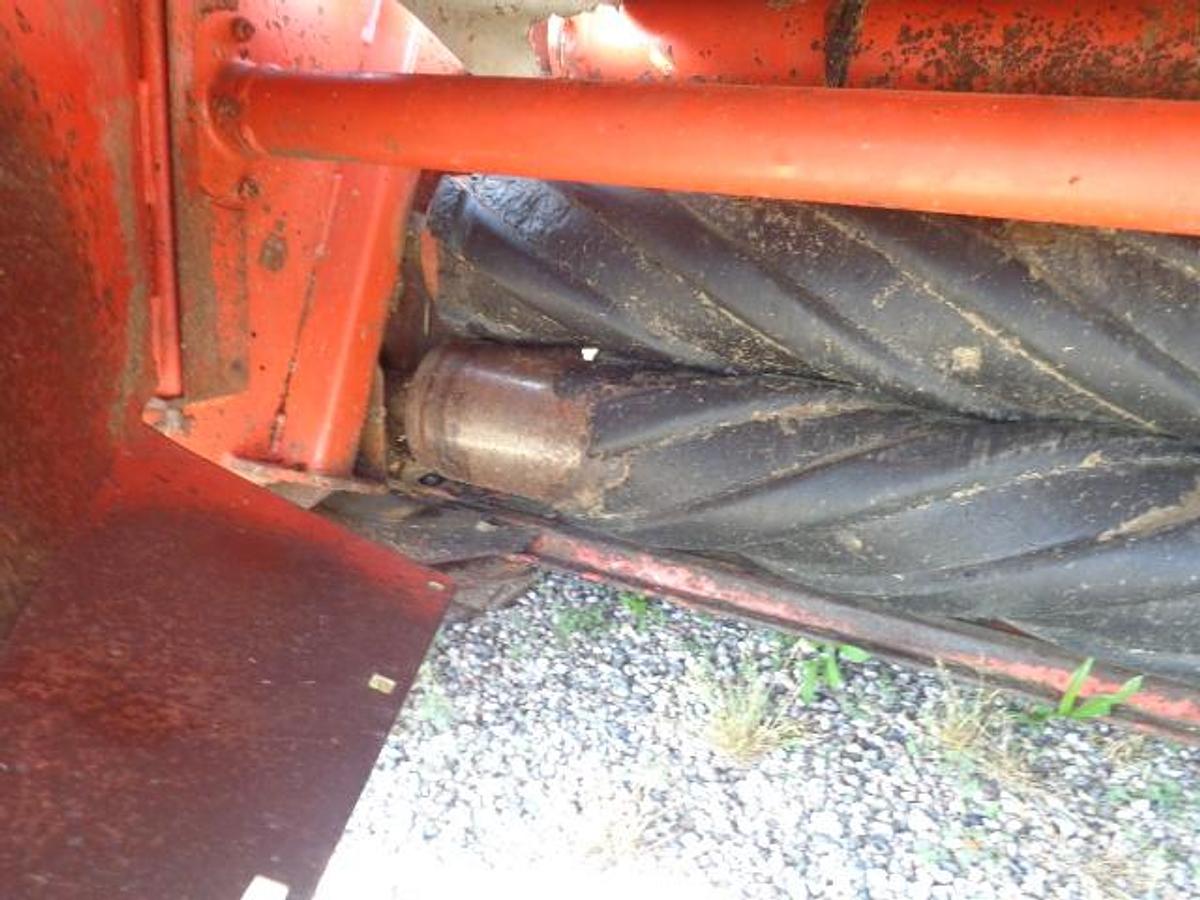 Usato FALCIACONDIZIONATRICE KUHN LATERALE FC 243