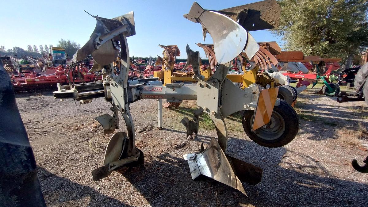 Usato ARATRO ERMO BIVOMERE FSV2 102 6BL