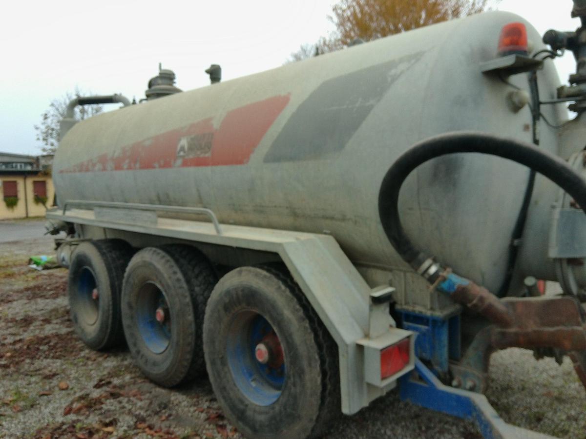 Usato BOTTE LIQUAME MUTTI