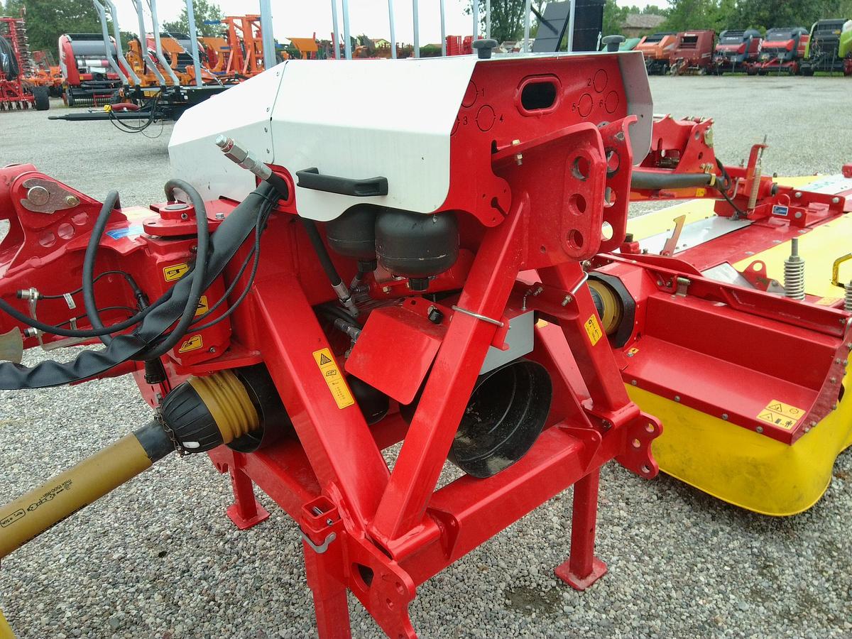 Usato FALCIACONDIZIONATRICE DOPPIA POSTERIORE POTTINGER MT 8