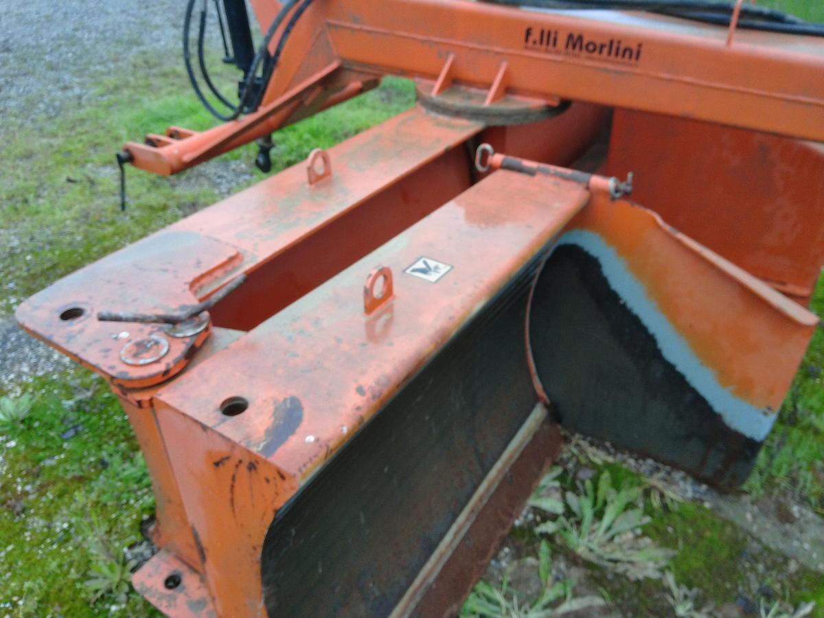 Usato LAMA LIVELLATRICE TRAINATA PIEGHEVOLE