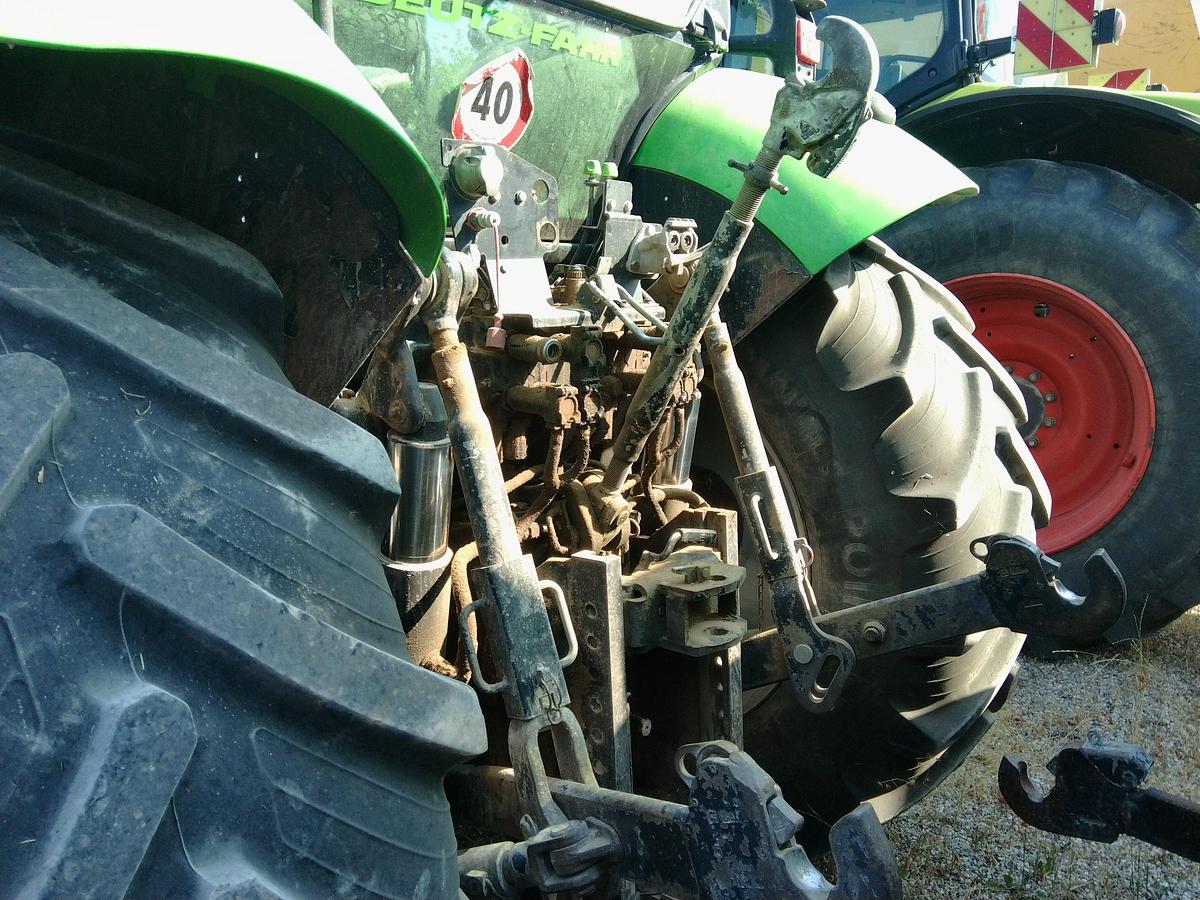 Usato DEUTZ M 640 175HP.