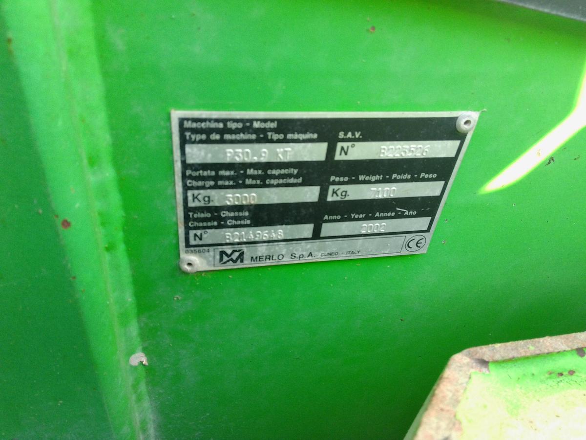 Usato SOLLEVATORE TELESCOPICO MERLO 30.9