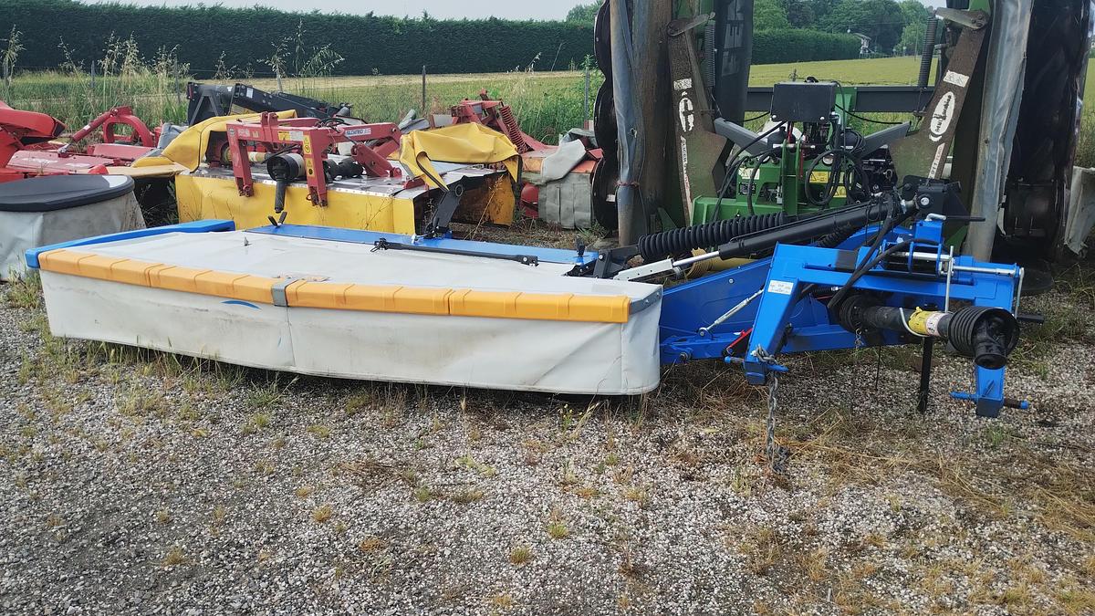 Usato FALCIACONDIZIONATRICE BCS ROTEX R7 LATERALE