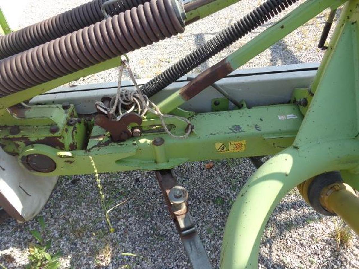 Usato FALCIACONDIZIONATRICE CLAAS FC 2600