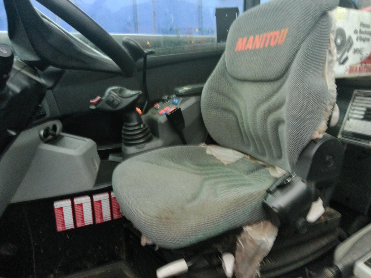 Usato SOLLEVATORE TELESCOPICO MANITOU MLT 940 ELITE