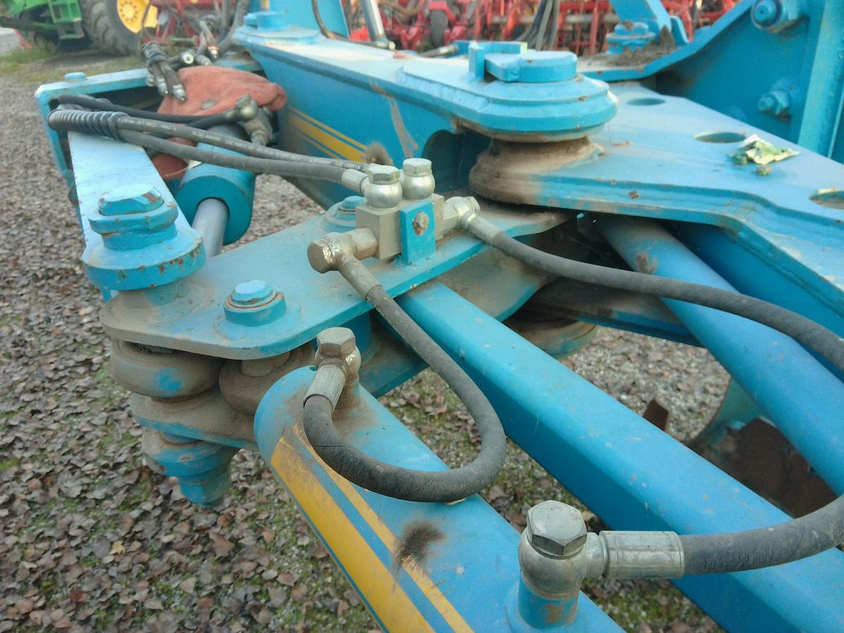 Usato ARATRO ANNOVI BIVOMERE